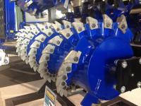 ����� UNIVERSE