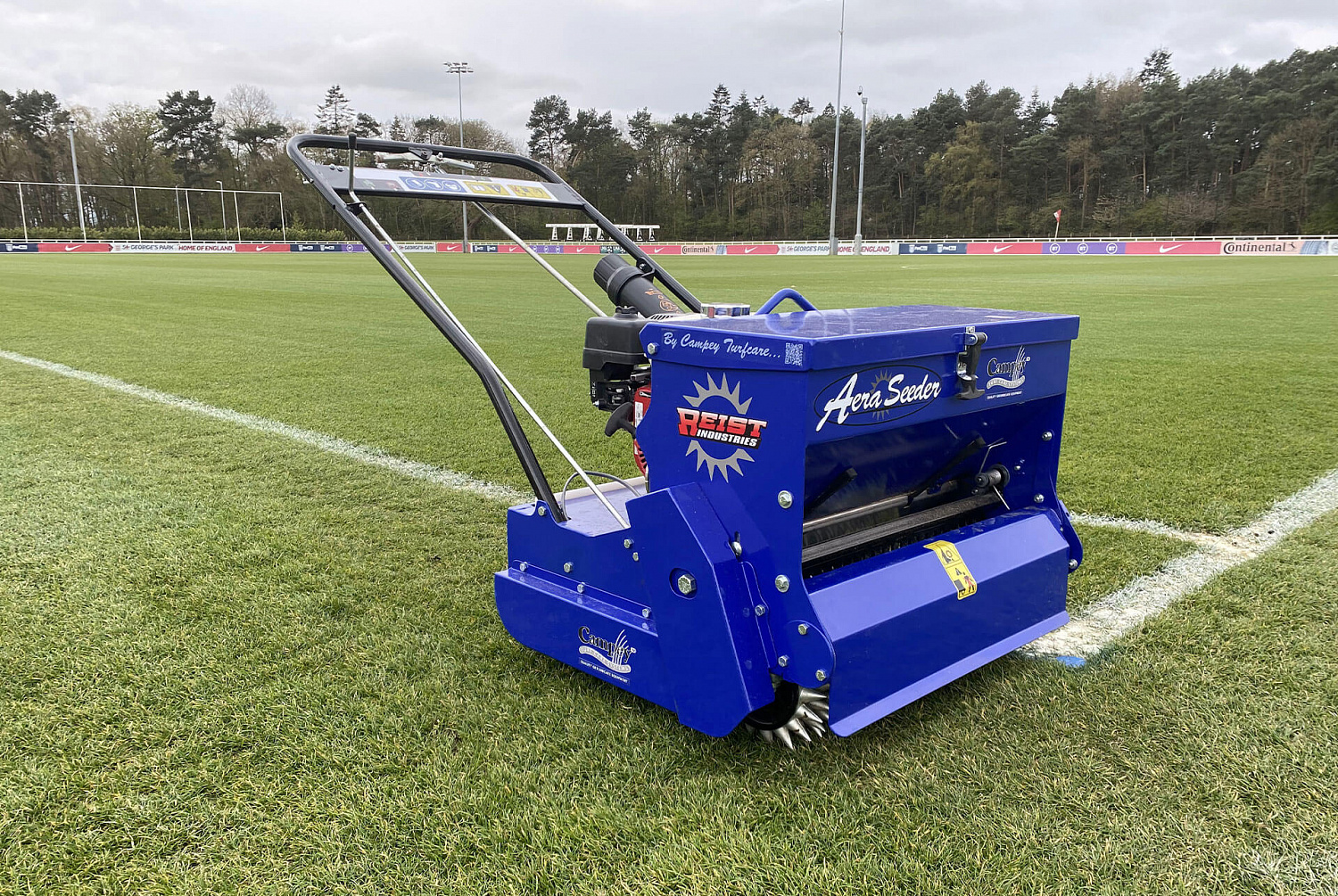 ������ ���������� Campey Aeraseeder