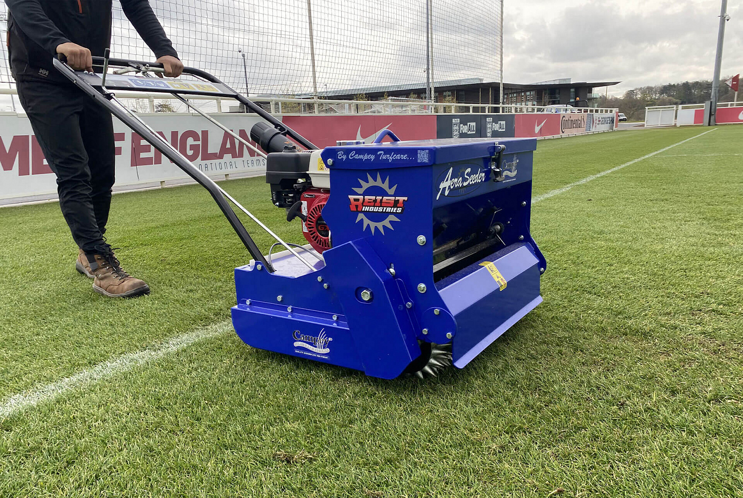 ������ ���������� Campey Aeraseeder