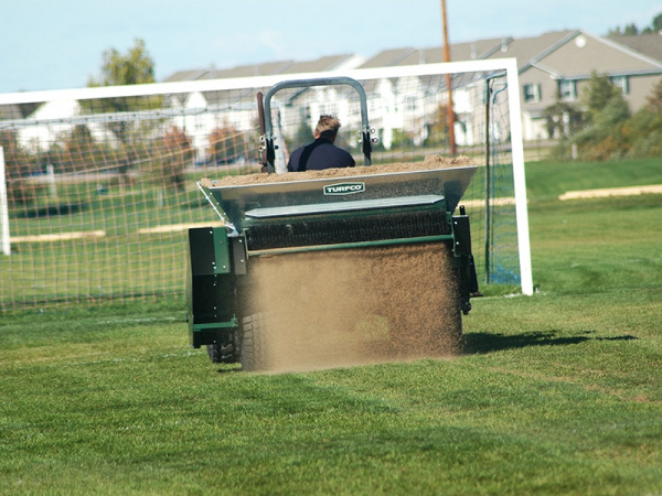 ����������� Turfco Mete-R-Matic XL