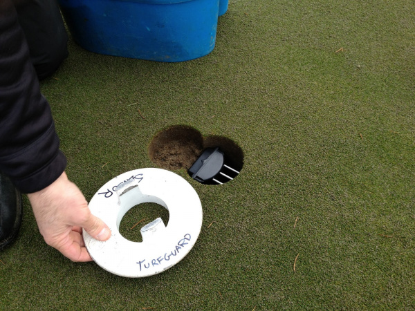 ������ TORO Turf Guard