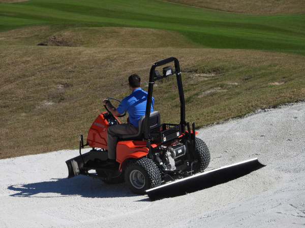 ��������� ������ Smithco Sand Star Electric